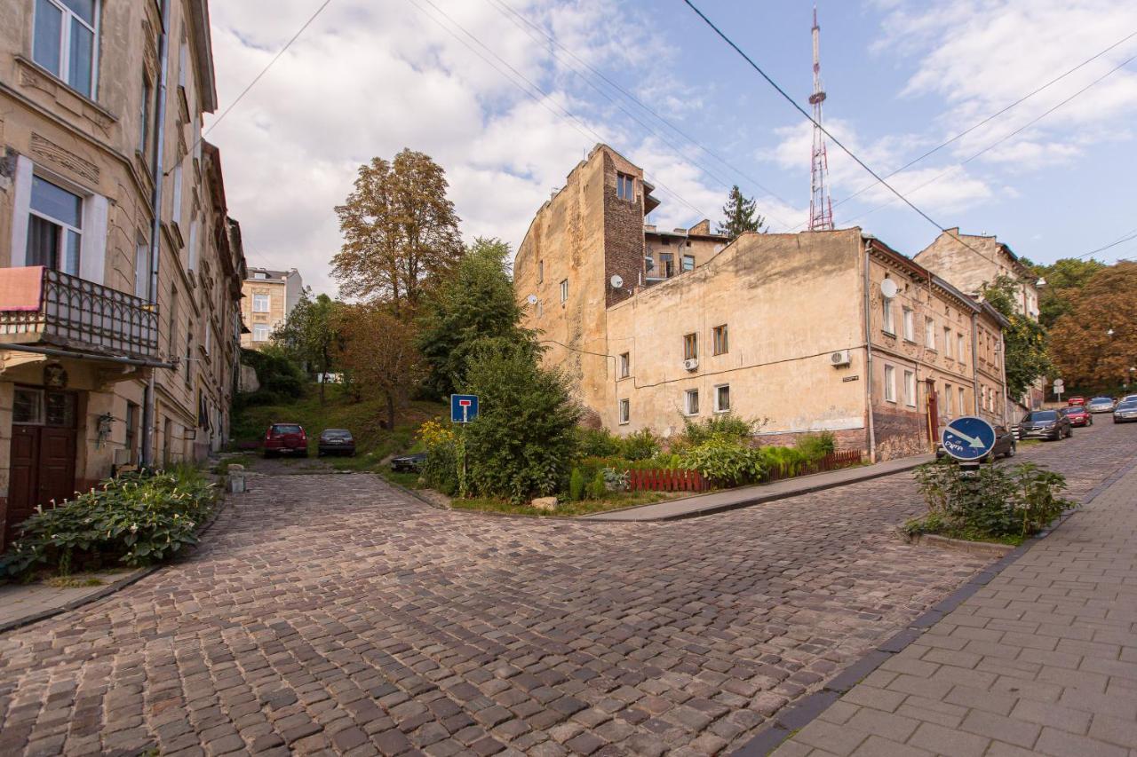 Квартира Подобово Вулиця Сходова 3 Бічна Ужгородської Біля Високого Замку إلفيف المظهر الخارجي الصورة